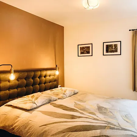 Villakraft בית הארחה